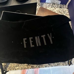 Fenty x Puma Leadcat slides